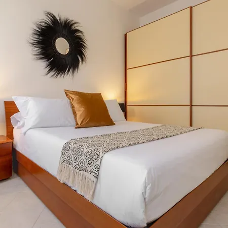 Lejlighed Calcedonio House & Courtyard - By Sleep In Murano *